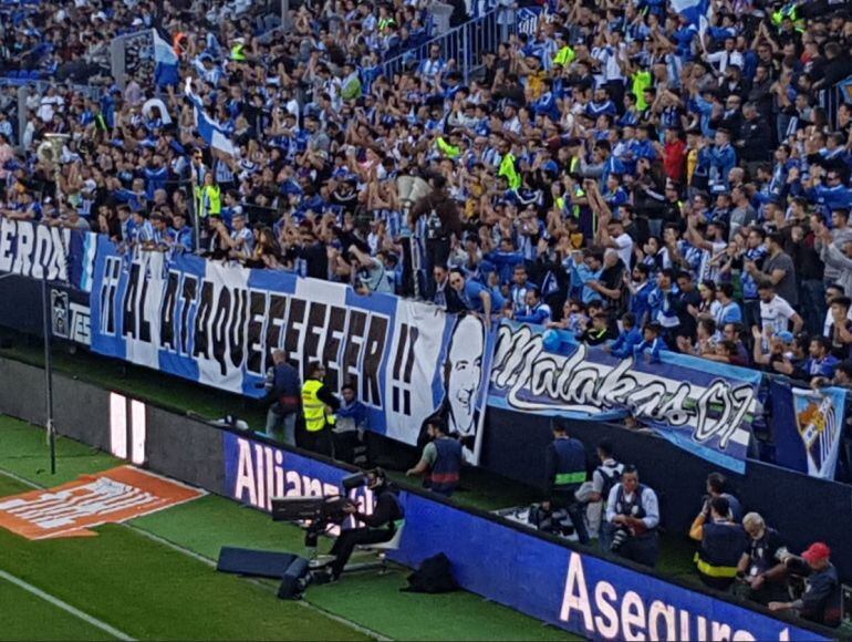 Pancarta en el estadio de la Rosaleda. 