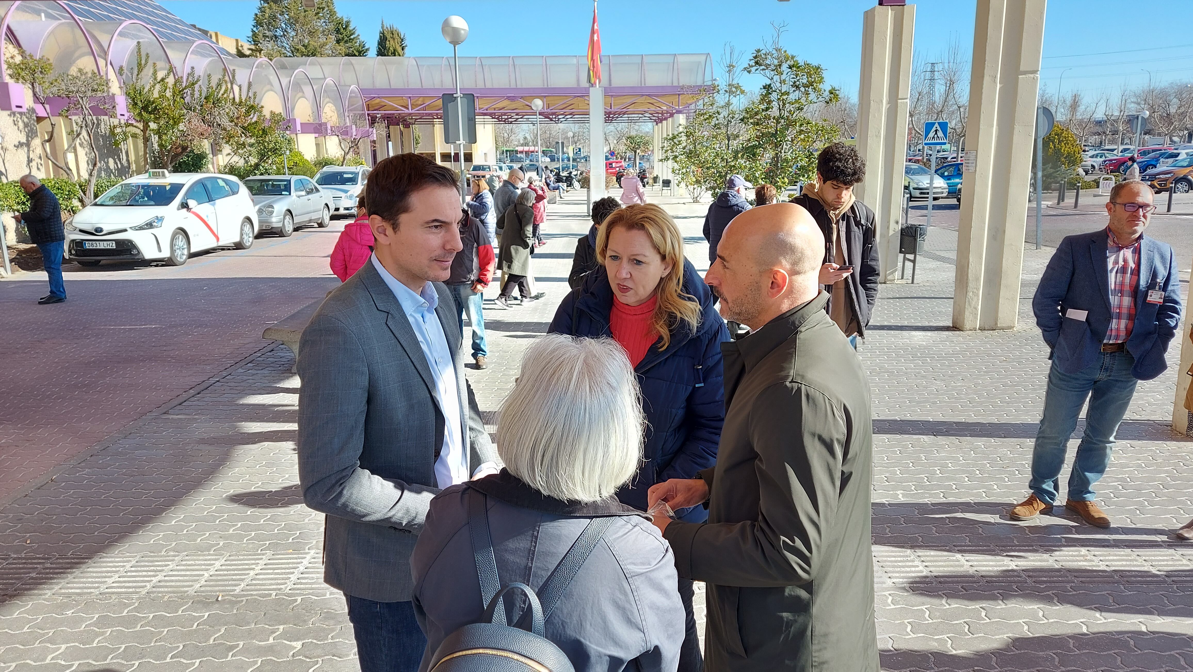 Juan Lobato en el Hospital de Getafe