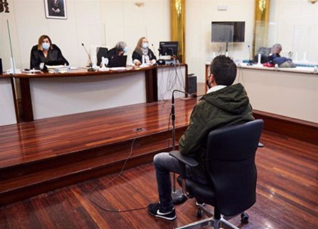 El acusado en un momento del juicio celebrado en la Audiencia Provincial.