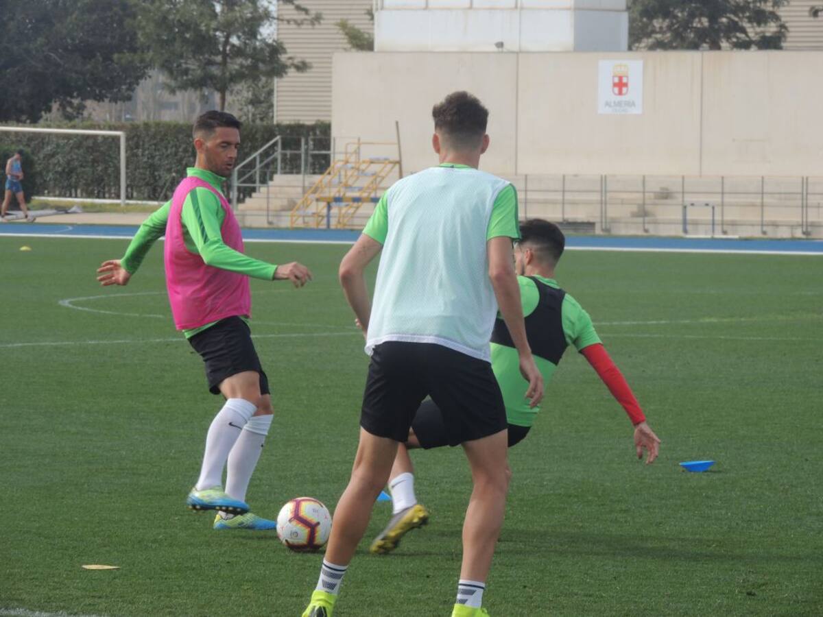 David Rocha: "Soñamos con el play off"