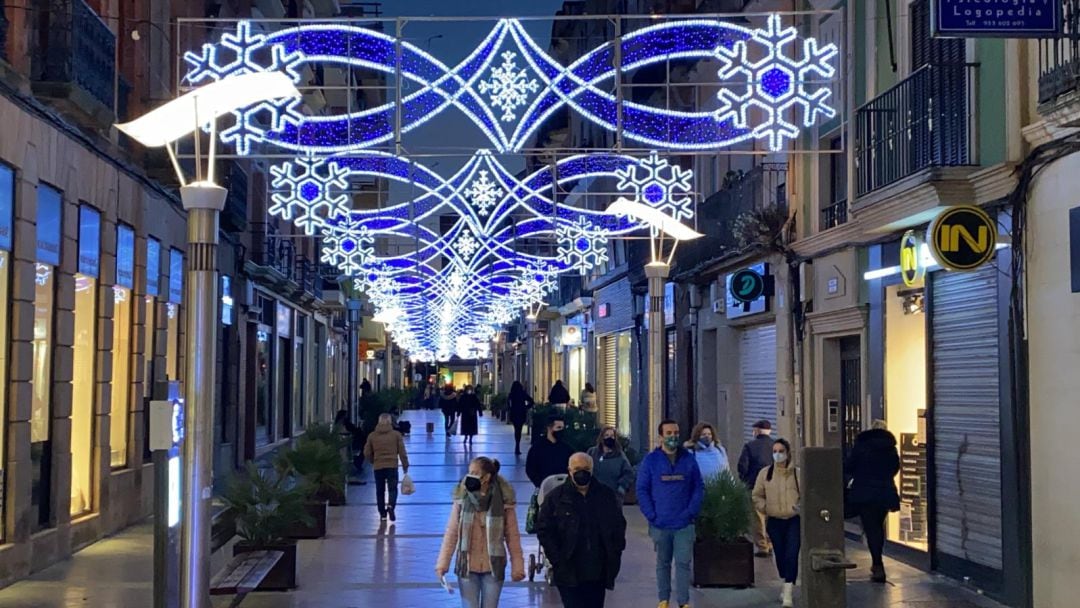 Alumbrado navideño en el Pasaje del comercio.