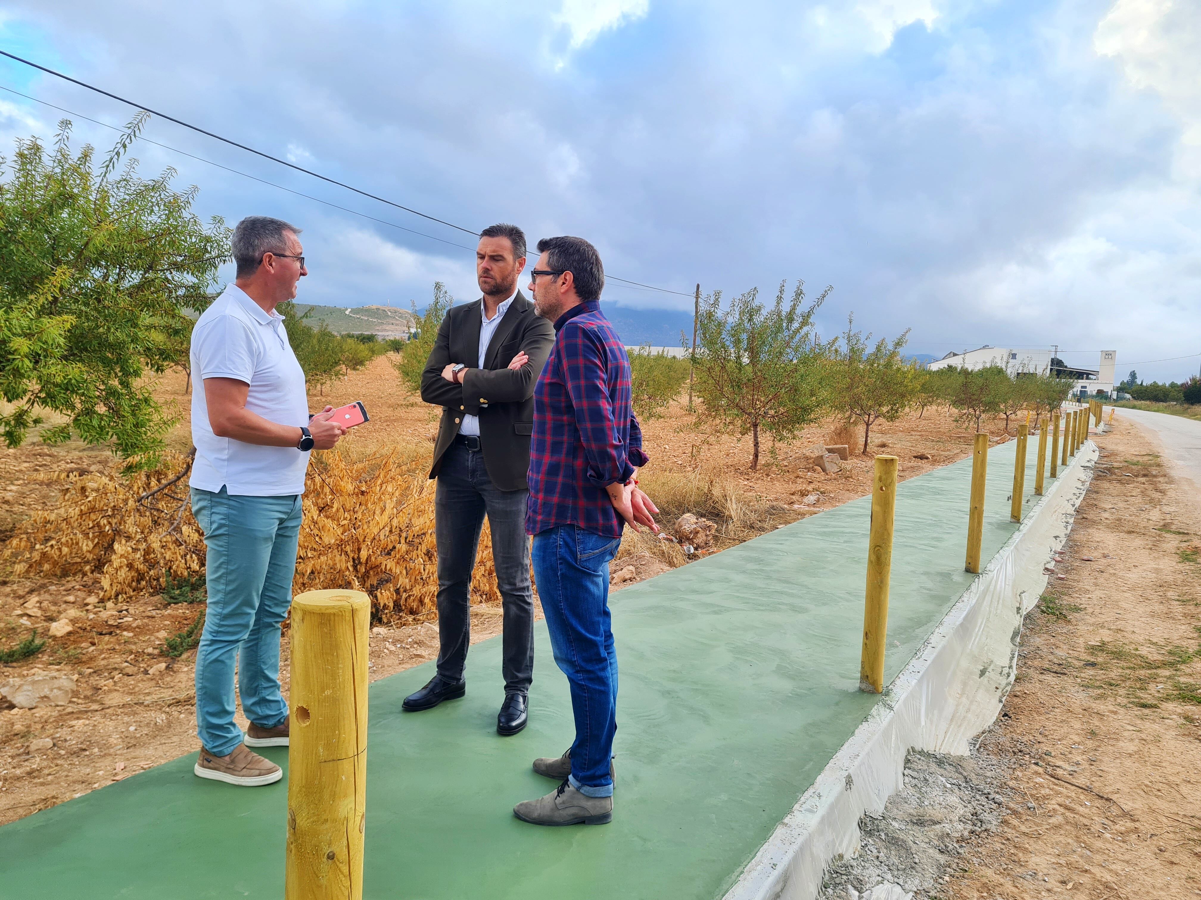 El alcalde y el concejal de Obras de Caravaca han visitando las obras