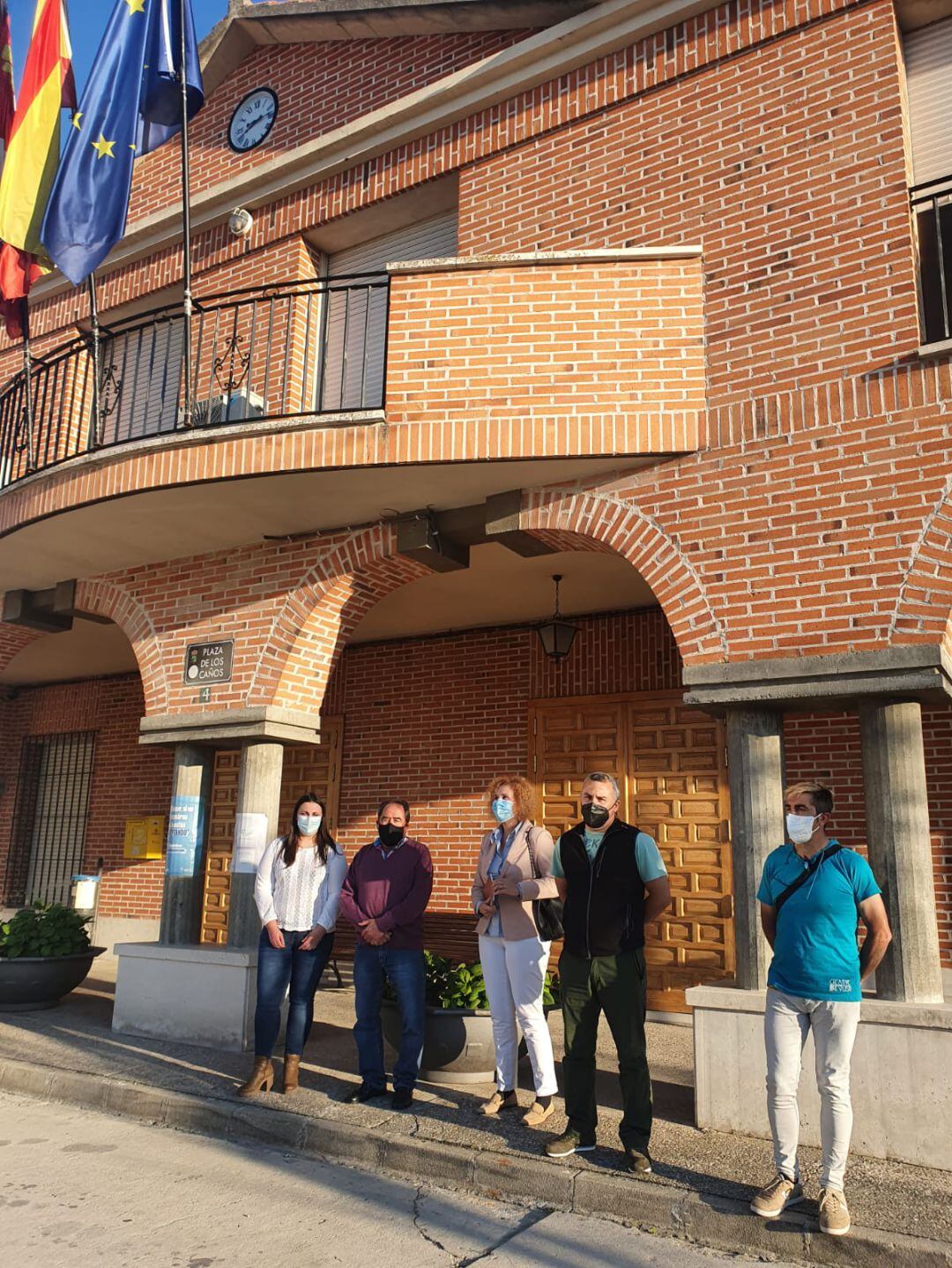 Lirio Martín, en el centro, en el momento de la presentación