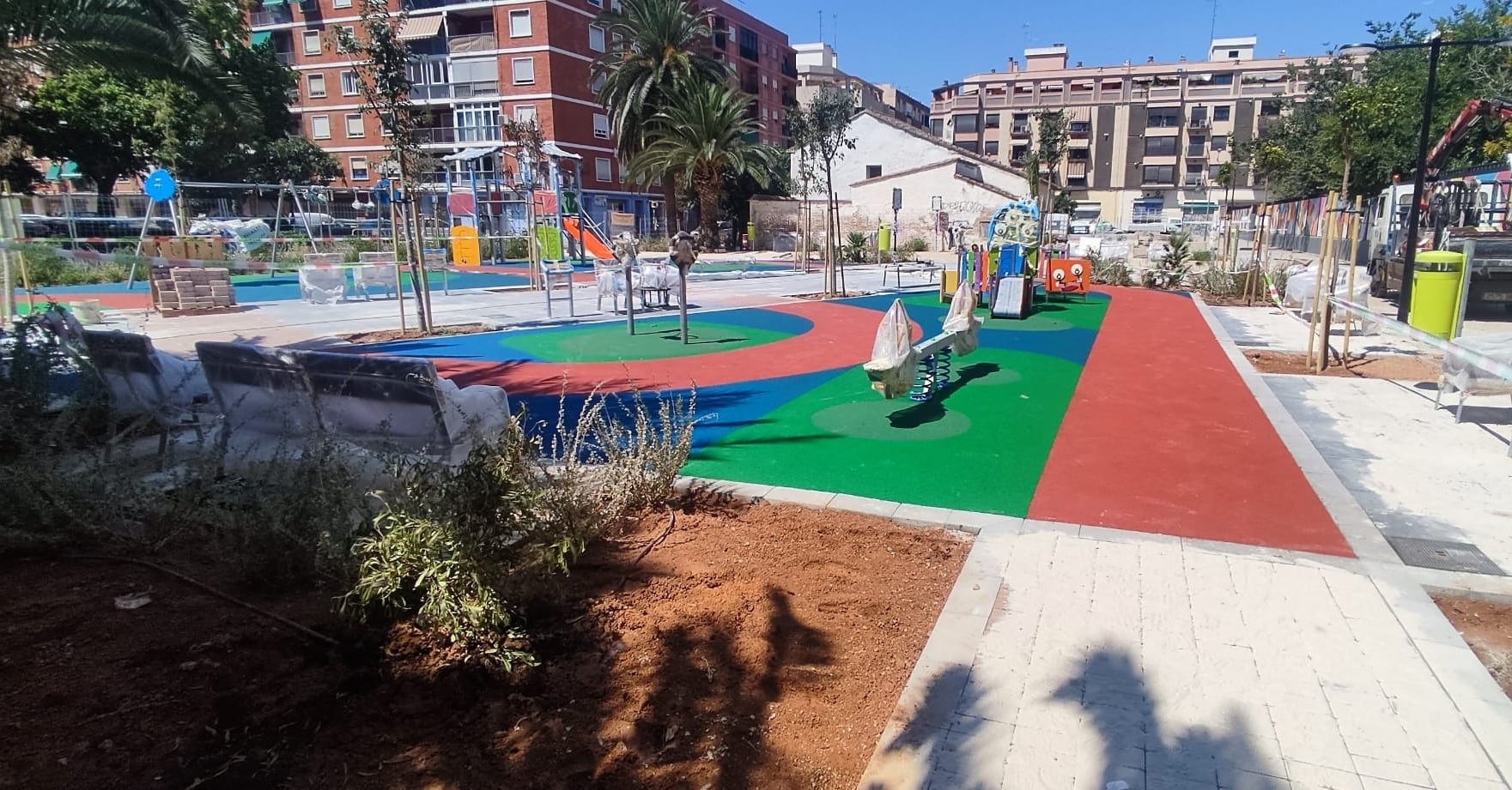 El Ayuntamiento de València abre un nuevo parque en la calle Murta, en el barrio de Benimaclet.