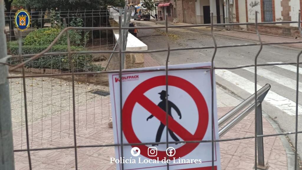 Imagen de las actuaciones que, en estos días, comenzaban en la Plaza Colón de Linares.