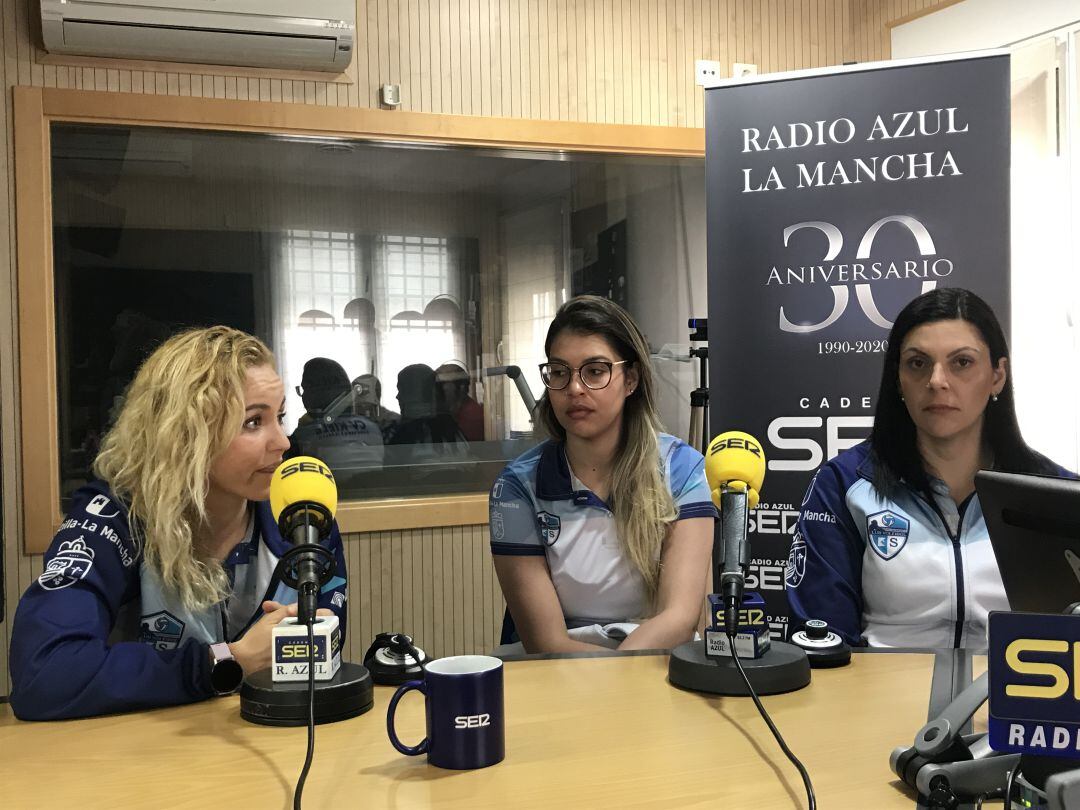 Marina Saucedo, Bruna Lemos y Sheila D´Amaro