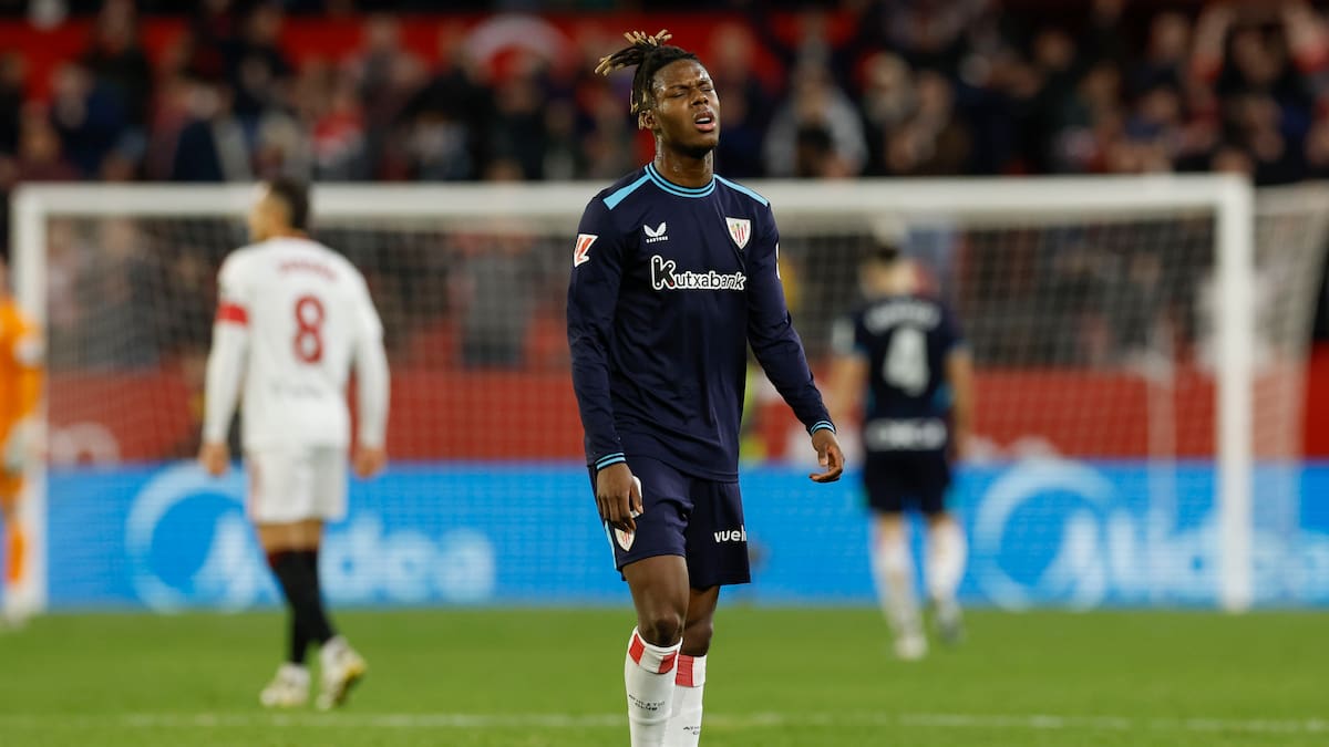 Valverde deja fuera a Nico Williams, Laporte y Vivian y apuesta por Gift