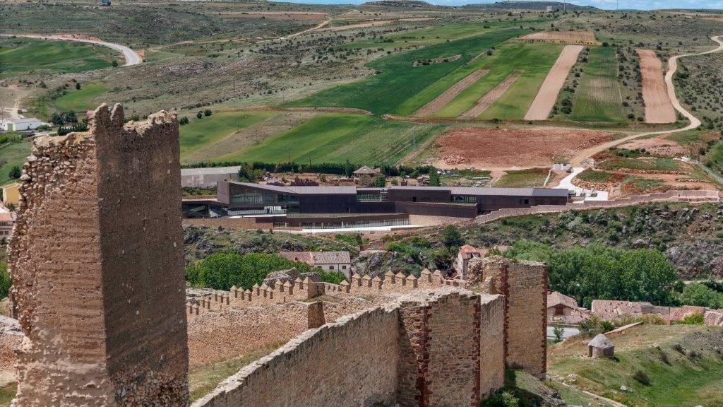 Parador de Molina de Aragón visto desde el castillo