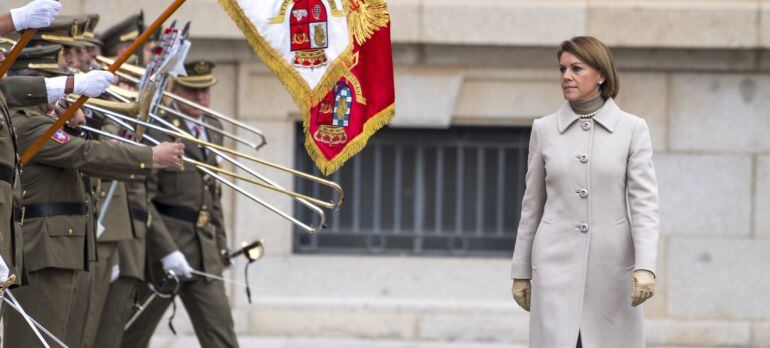 La ministra de Defensa, María Dolores de Cospedal, ha presidido en la Academia de Infantería de Toledo la celebración de la Inmaculada Concepción, en el que ha sido su primer acto al que asiste en Castilla-La Mancha como responsable del departamento minis