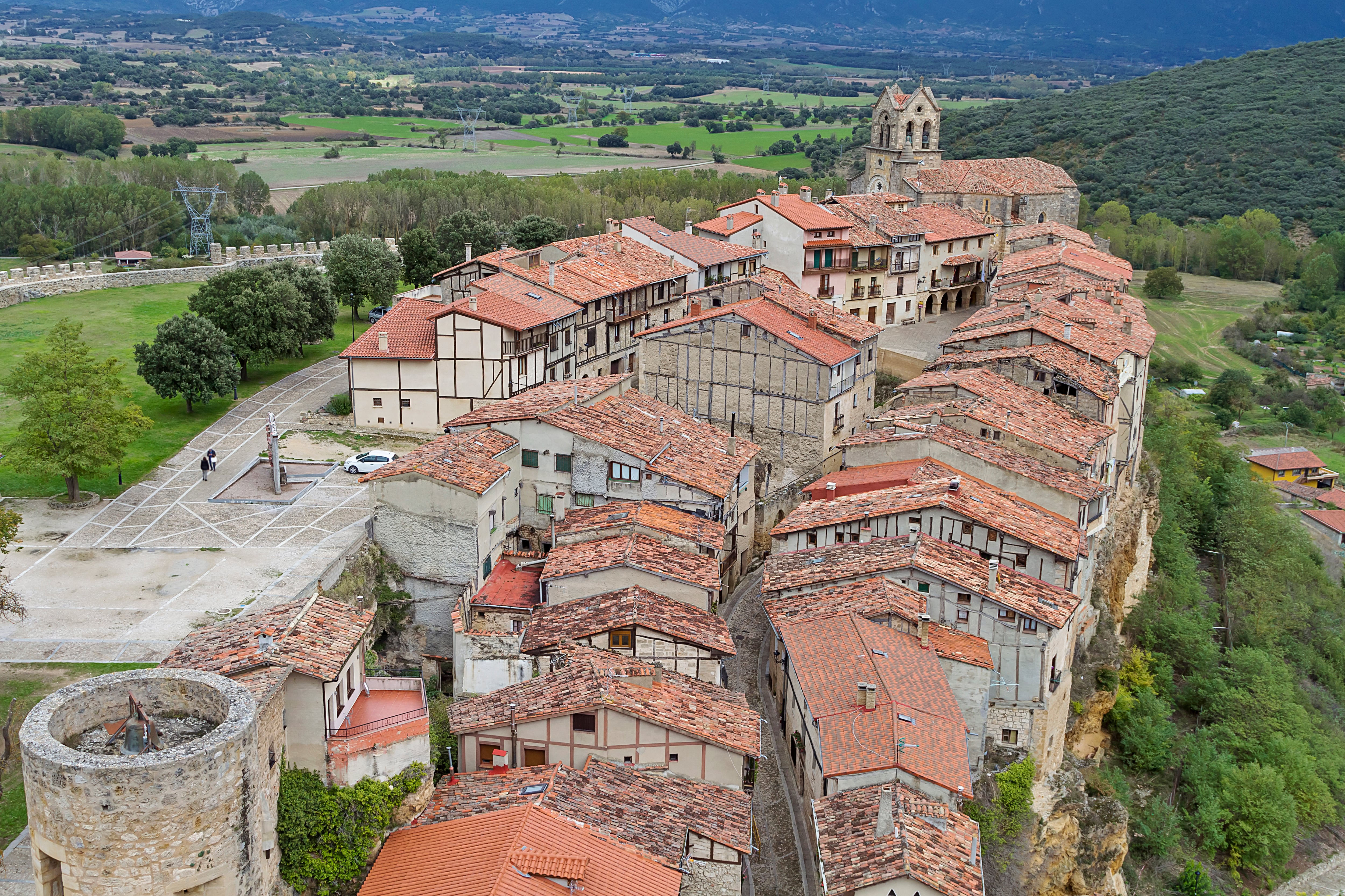 La arquitectura medieval de Frías (Burgos)