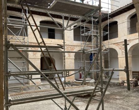 Reforma en el interior del Palacio de Goyeneche. 