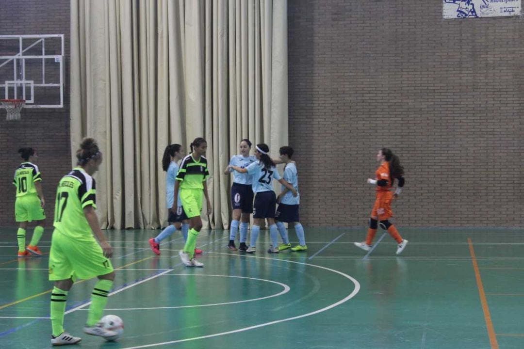 El equipo femenino sigue creciendo esta temporada.