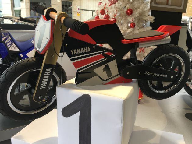 CORREPASILLOS OFICIAL YAMAHA