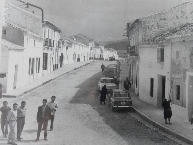 Calle de Peñarrubia antes de ser inundada por el Pantano de Guadalteba (década de los 60-70 del siglo XX)
