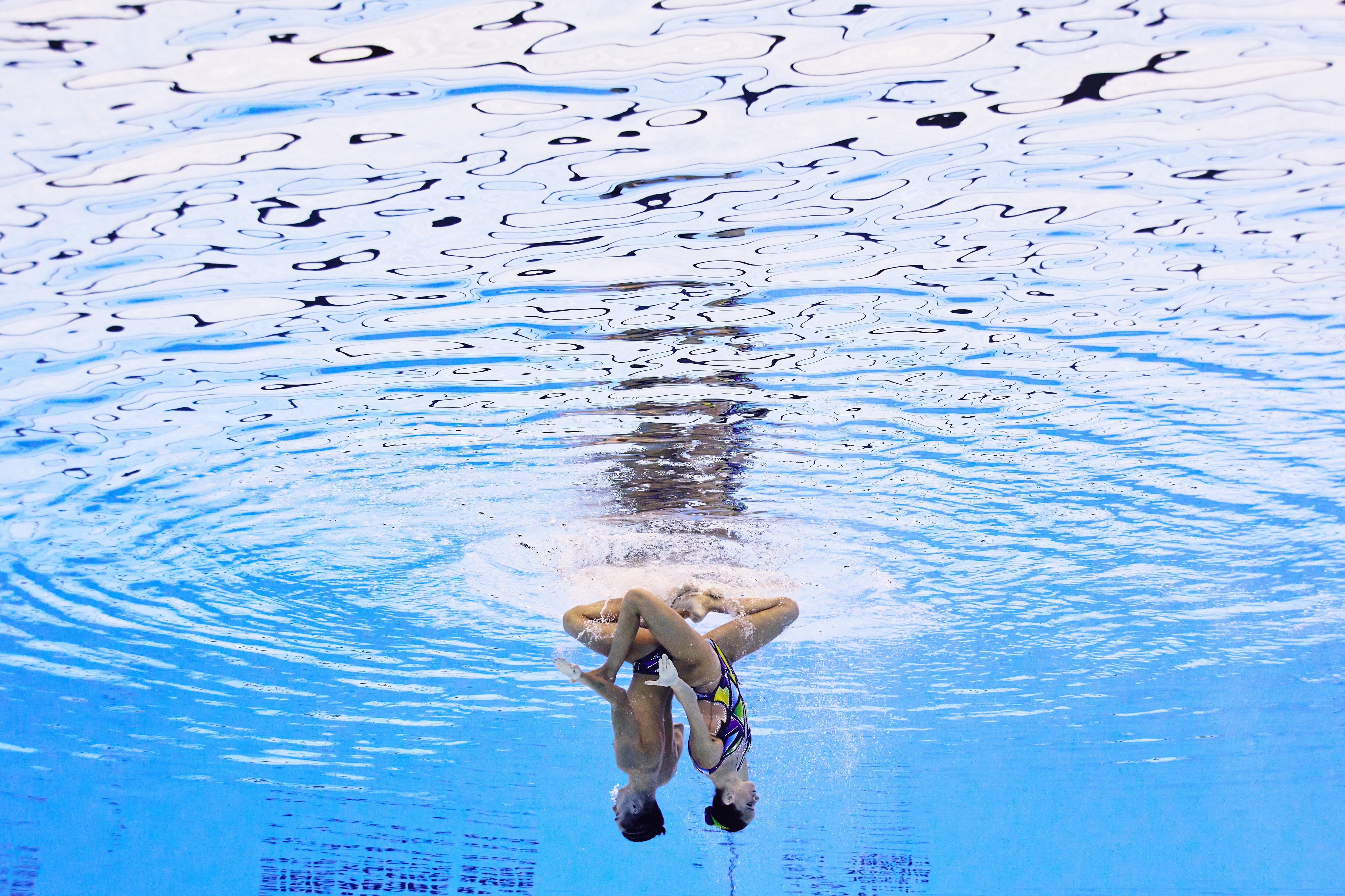 Ejercicio de Dennis González y Mireia Hernández en la final mundial del dúo técnico mixto