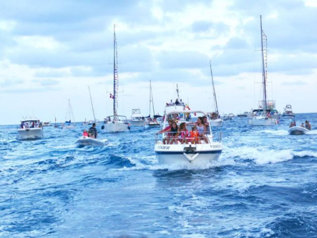 Cabo de Palos vuelve a acompañar a la Virgen del Carmen en su tradicional procesión marinera
