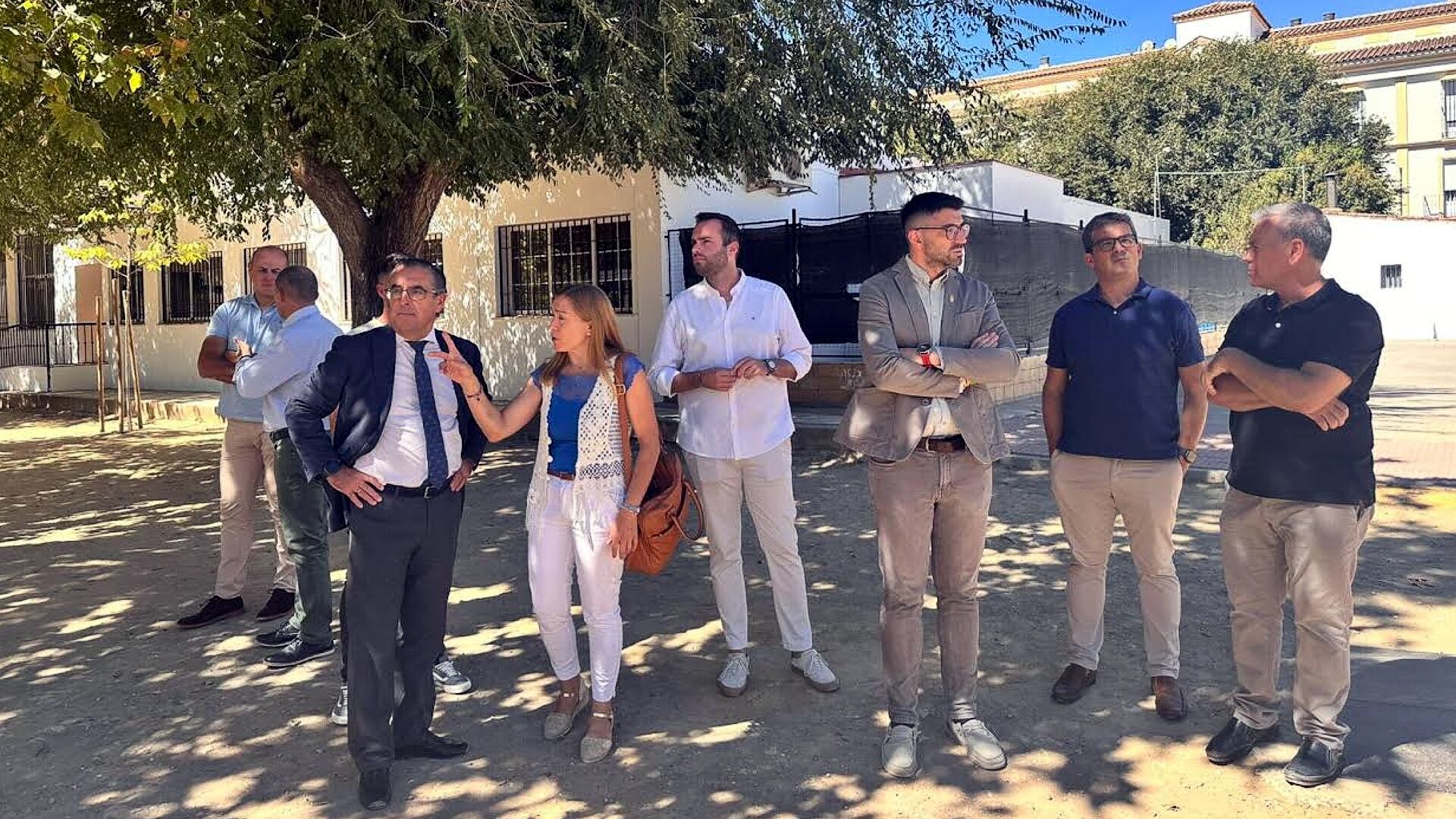 Visita del delegado territorial de Desarrollo Educativo a Campillos