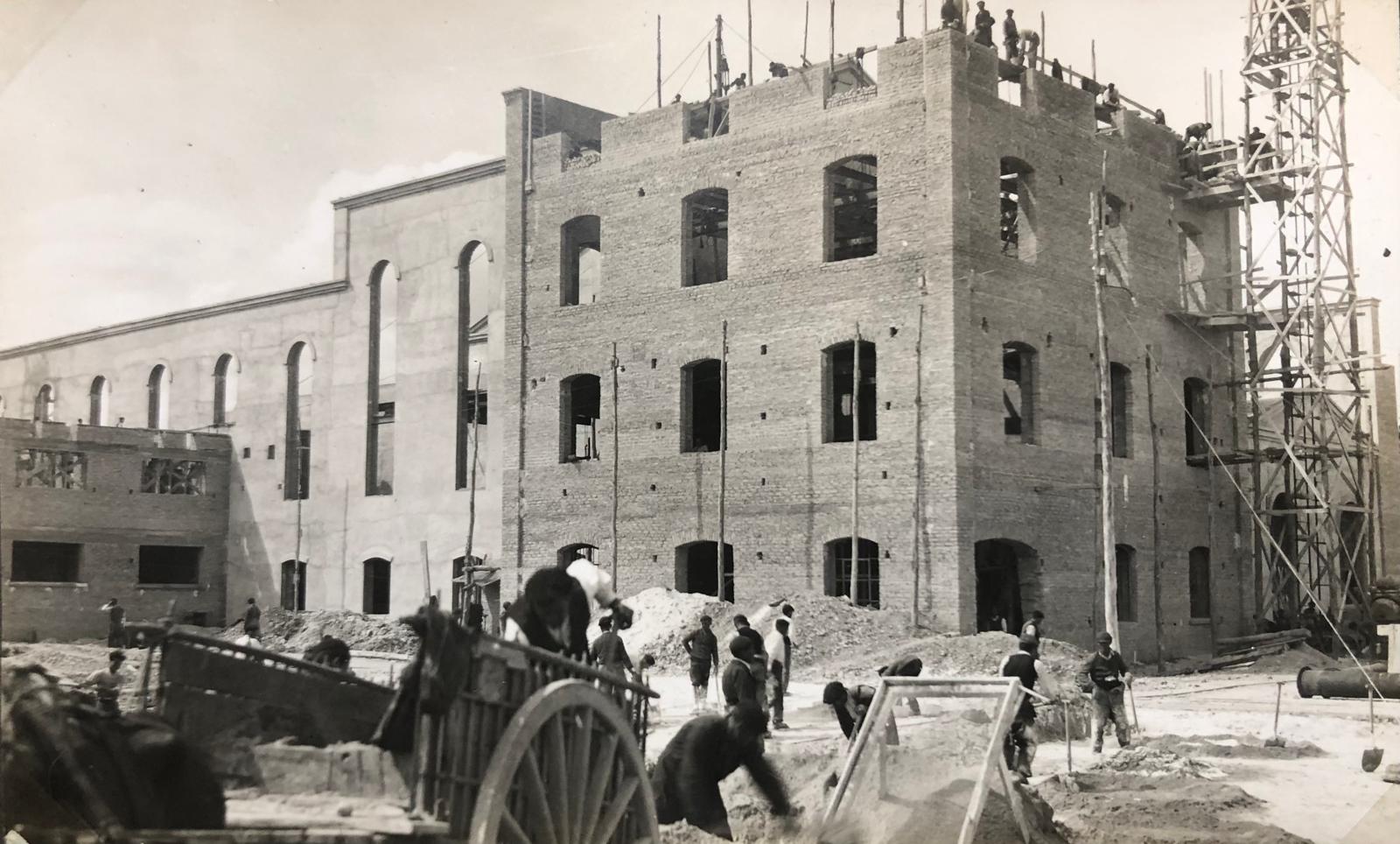 Construcción de la azucarera de Aranda