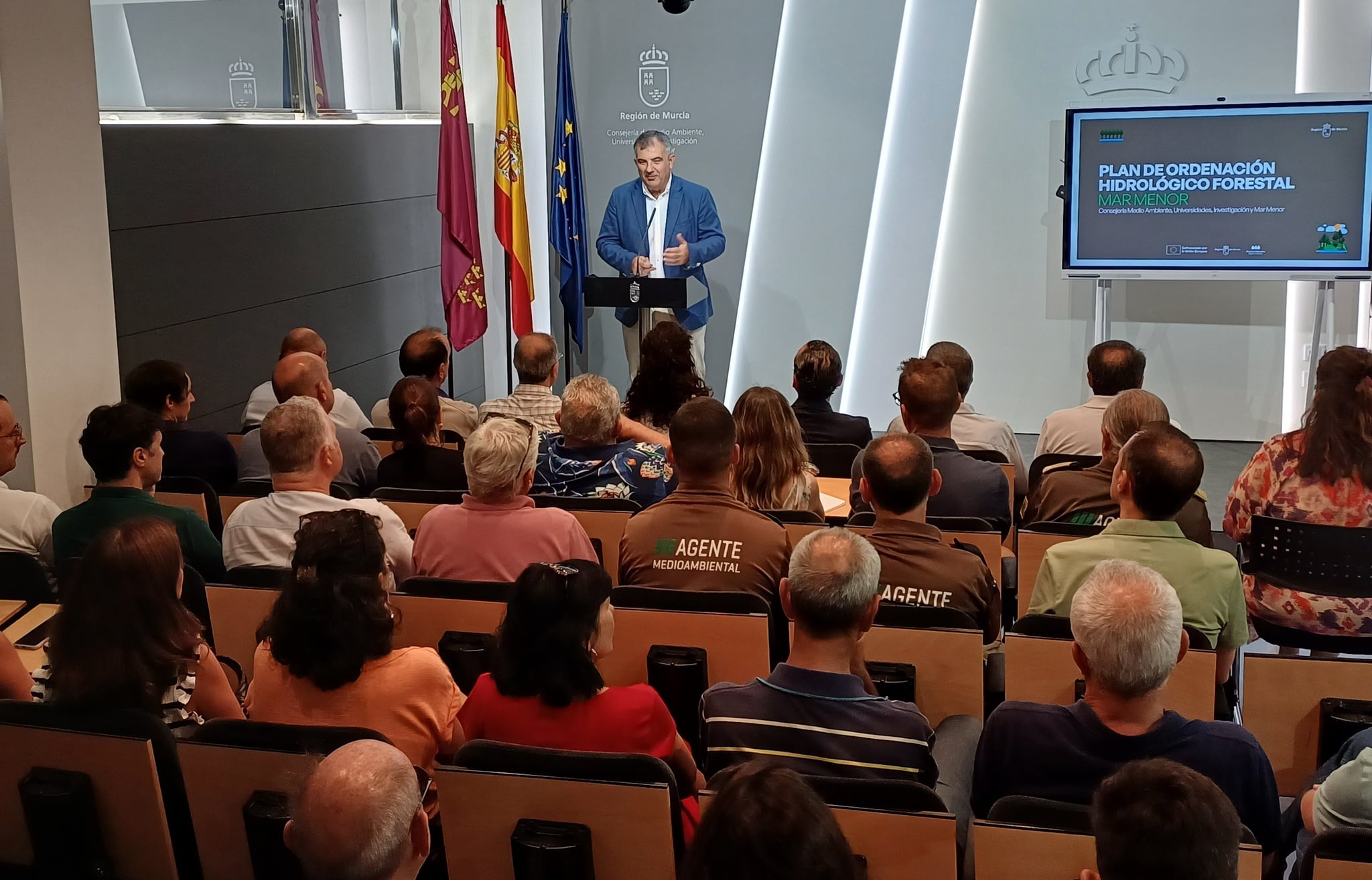 El consejero de Medio Ambiente y Mar Menor, Juan María Vázquez, en la jornada en la que se presentan las principales actuaciones contempladas en el Plan Hidrológico Forestal.