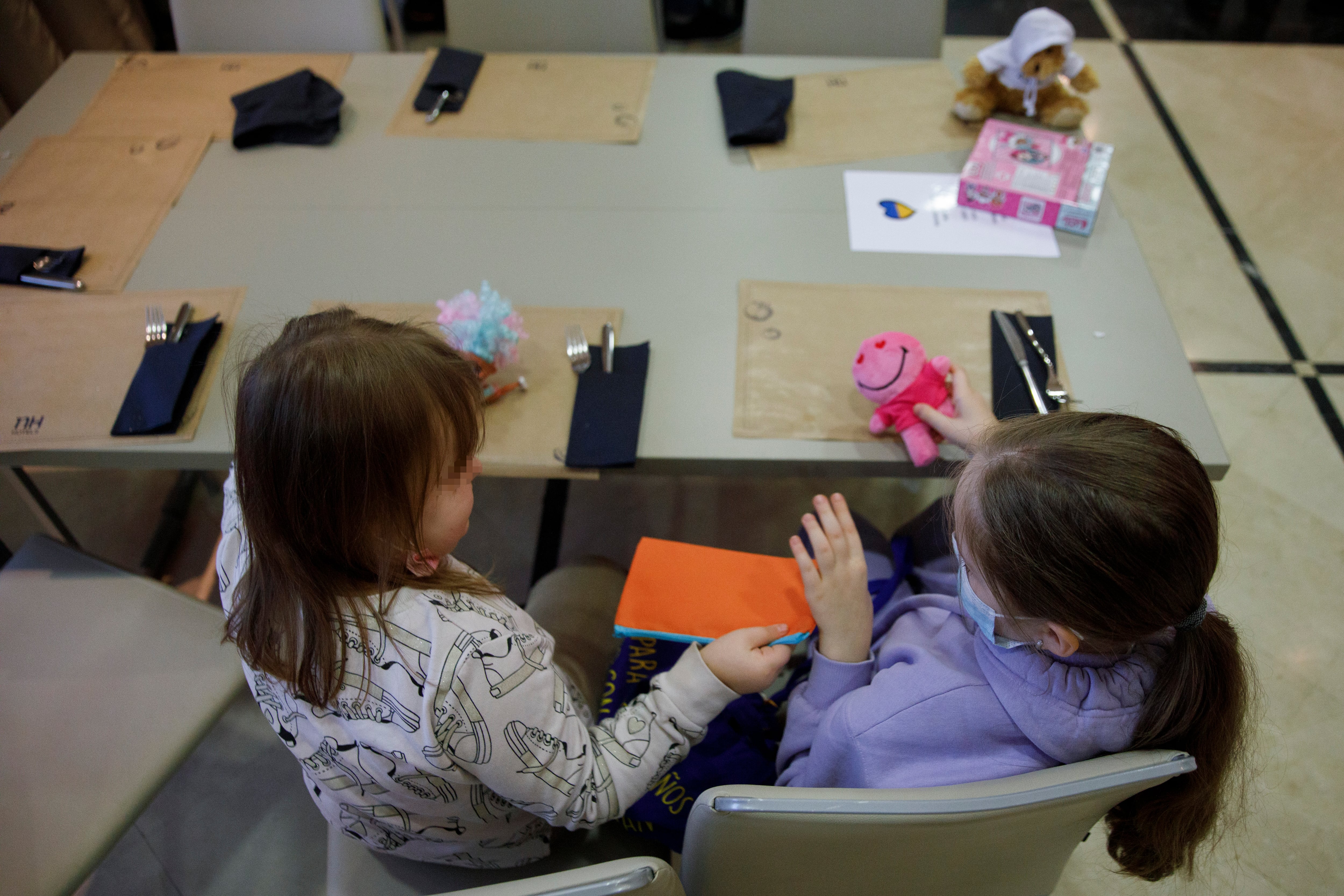 Niños refugiados de Ucrania alojados en Madrid