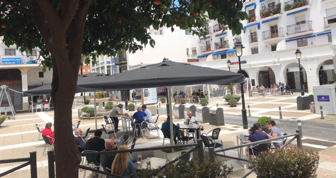 Bares de la Plaza Neda.