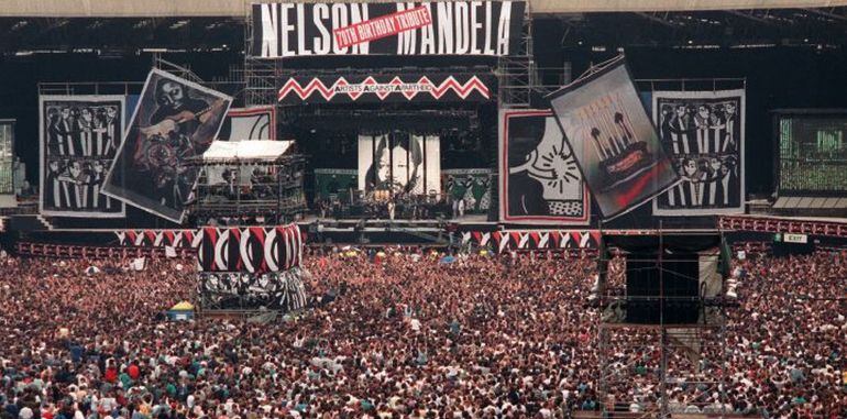 Concierto en el estadio de Wembley en homenaje a Mandela en su 70 cumpleaños celebrado en junio de 1988.