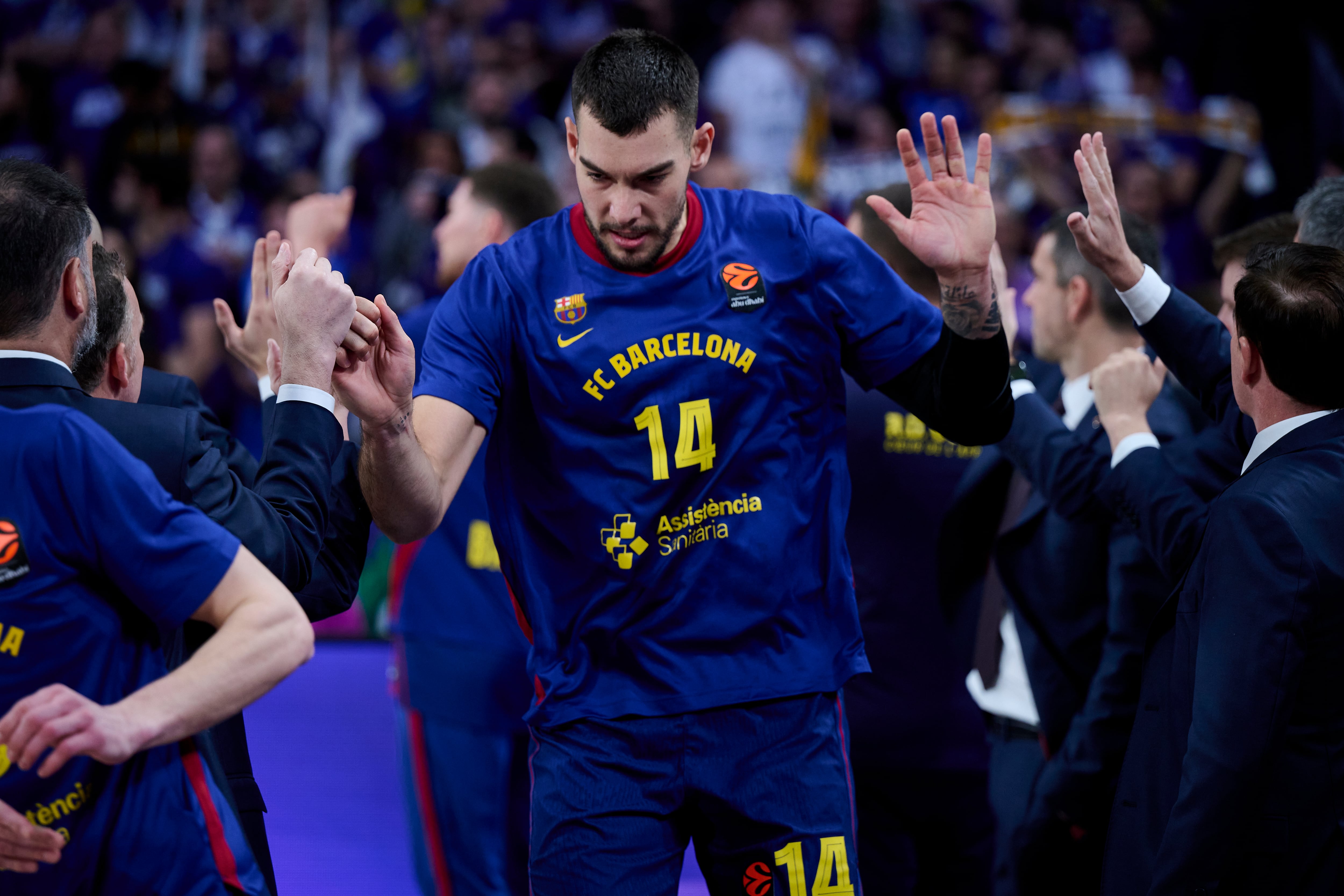 Willy Hernangómez, antes de jugar un partido contra el Real Madrid