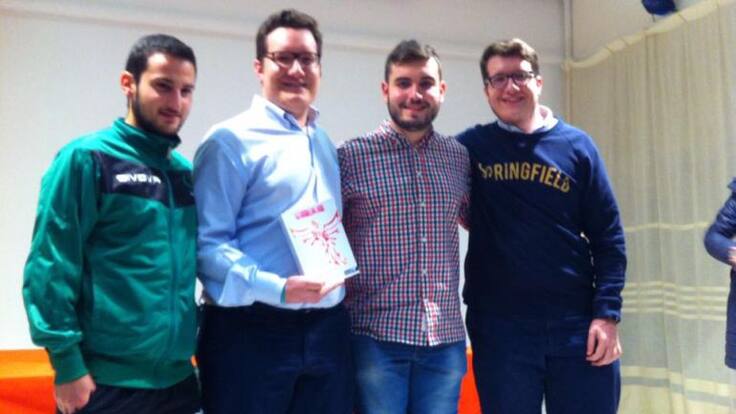 Francisco Manuel Miranda Villén, joven escritor alcaudetense, que con tan sólo 19 años, presentó en Alcaudete su libro: La leyenda del Fénix