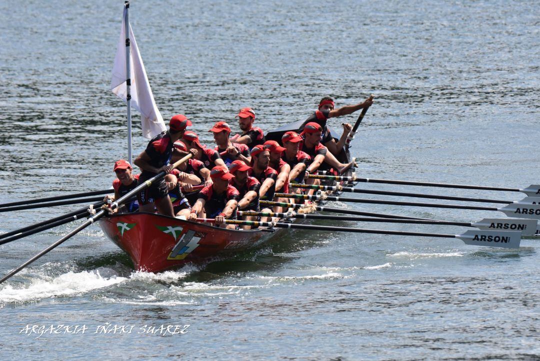 La Marinera durante una regata