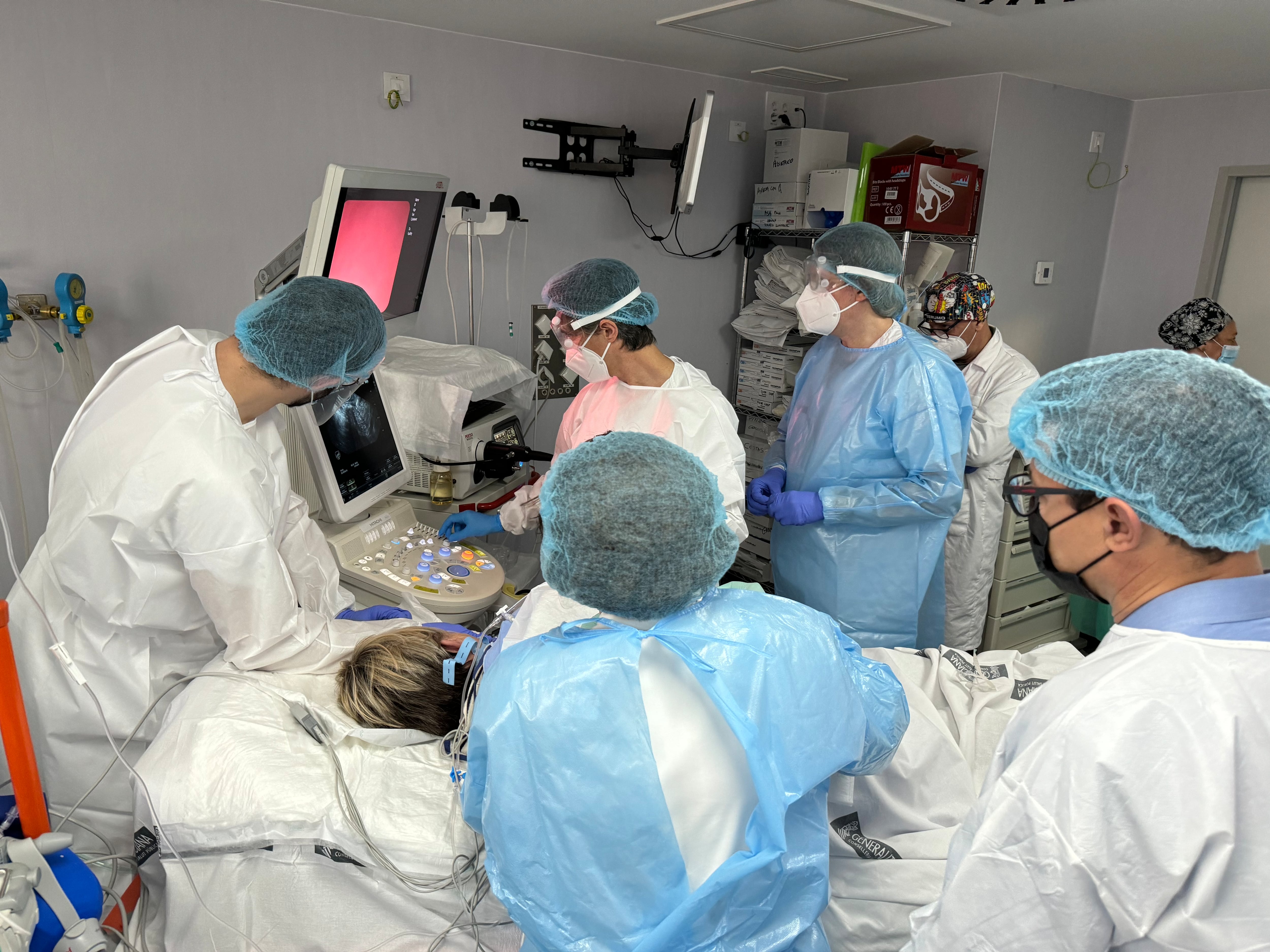 Una operación en el hospital Doctor Peset de València en una imagen de archivo.