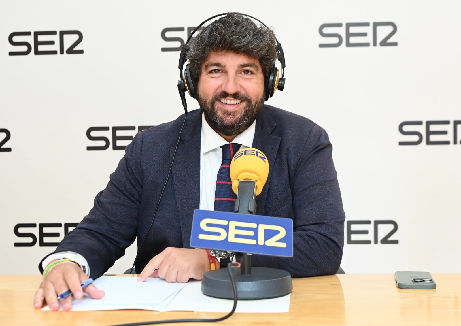 Fernando López Miras, en el estudio de Radio Murcia