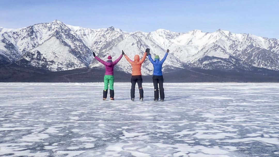 Chus Lago, Verónica Romero y Rocío García ya han cumplido su reto en el Baikal