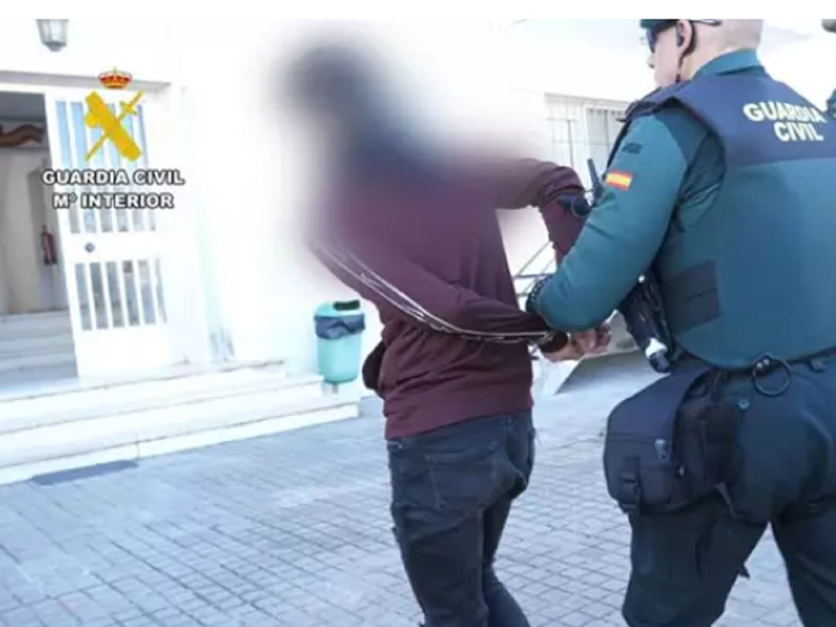 El juzgado deja en libertad a doce detenidos por una brutal paliza a un padre y a un hijo en Halloween en La Puebla del Río