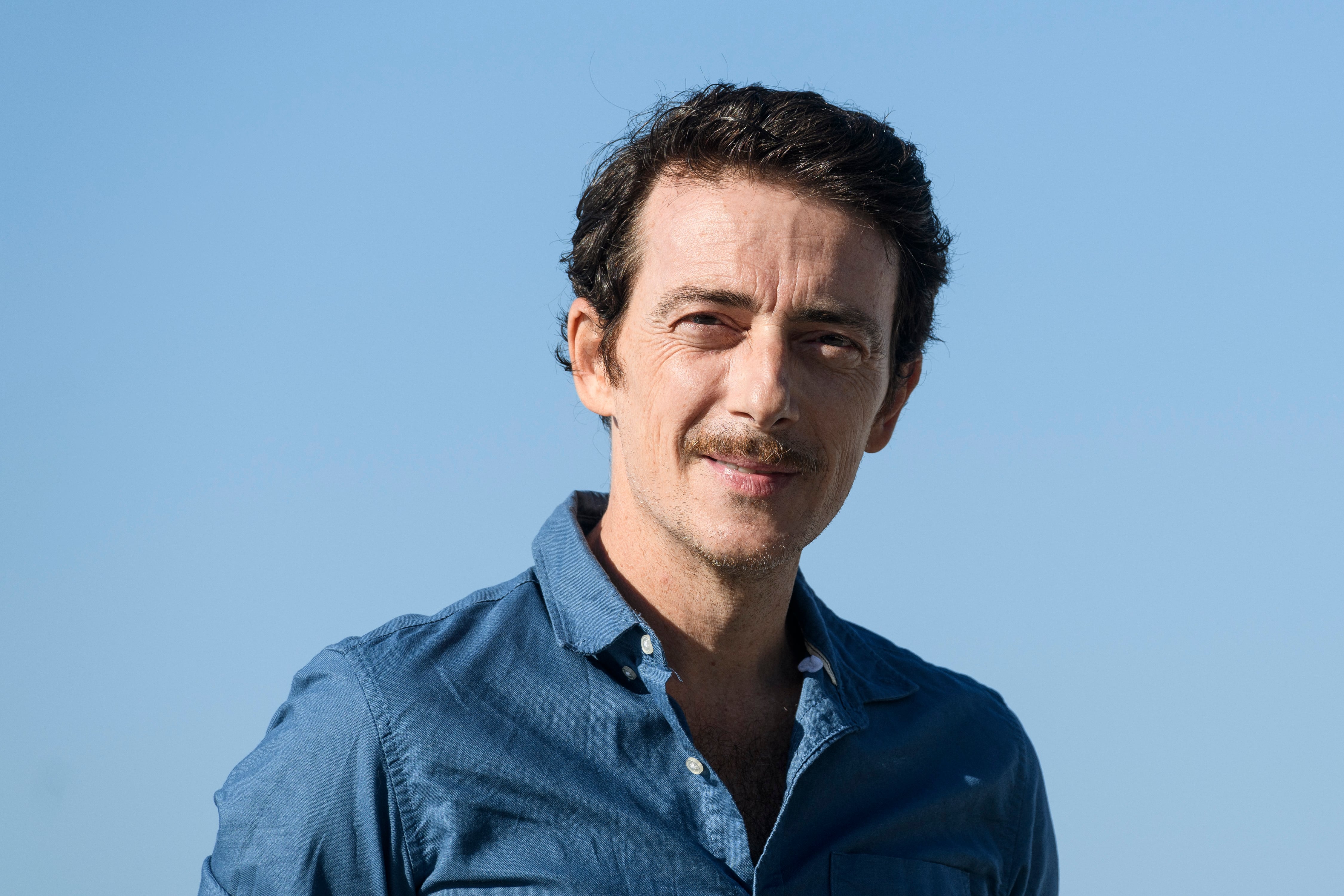 CADIZ, SPAIN - OCTOBER 10: Victor Clavijo attends the &#039;El Marques&#039; photocall during the South International Series Festival 2023 at La Caleta on October 10, 2023 in Cadiz, Spain. (Photo by Juan Naharro Gimenez/Getty Images)