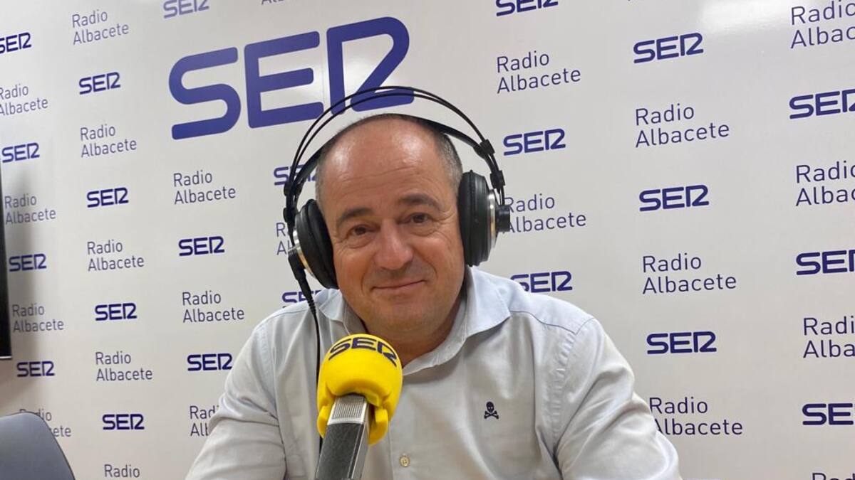 Emilio Sáez, exalcalde de Albacete: "Los turrones me los comeré como portavoz del Ayuntamiento "