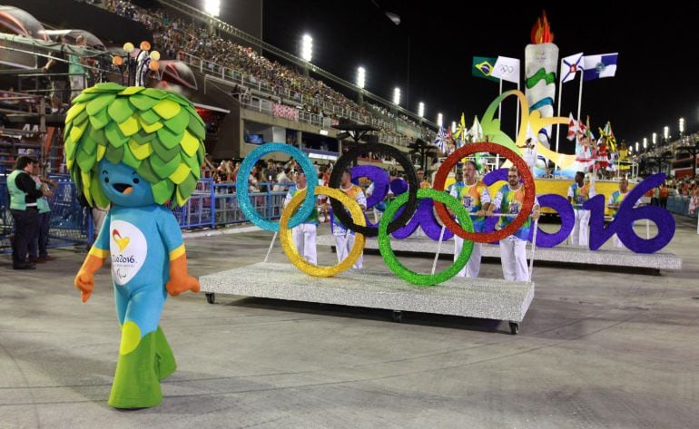 Desfile con temática de los Juegos Olímpicos 2016 a celebrarse en Río de Janeiro en el Sambódromo de Río