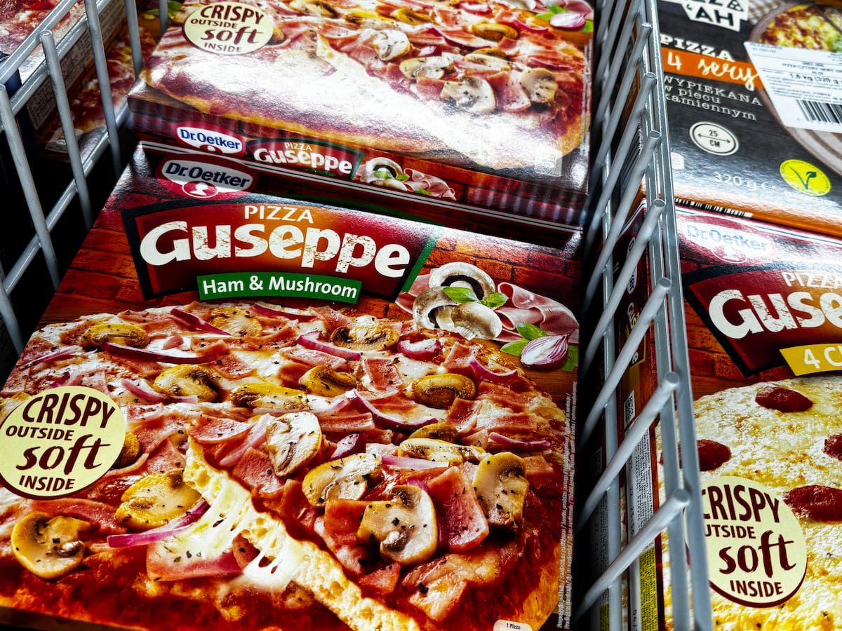 ¿Cuáles son las mejores pizzas refrigeradas a nivel nutricional?