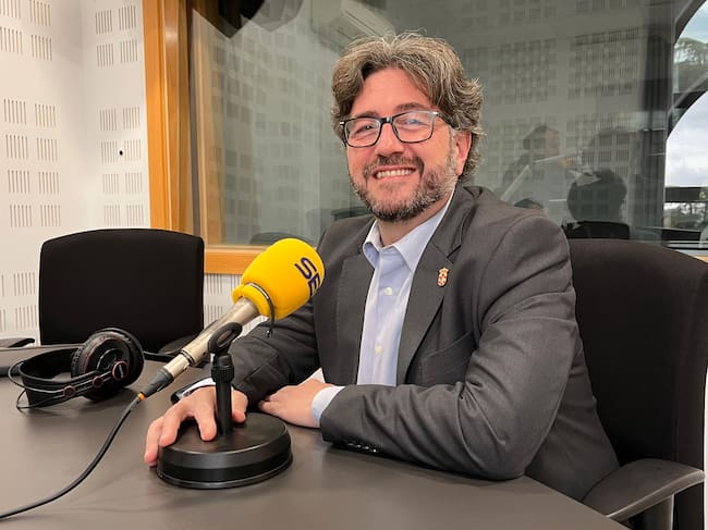 Salomón Aguado en los estudios de SER Madrid Sur