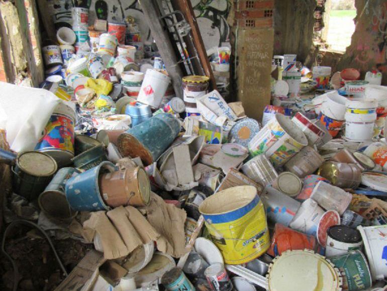 Residuos que se acunulaban en el soto Gigondo de Palencia