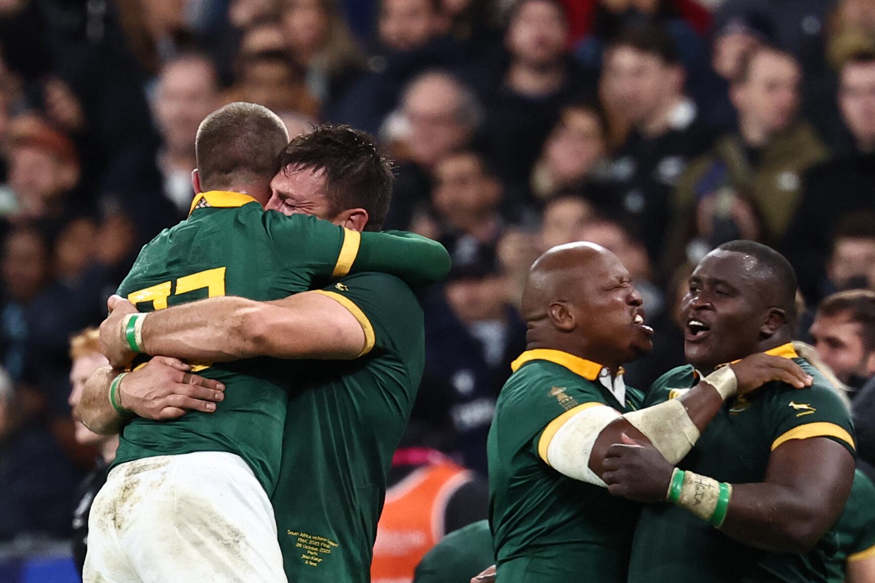 Los jugadores de Sudáfrica celebran el cuarto Mundial de rugby. (Photo by Anne-Christine POUJOULAT / AFP) (Photo by ANNE-CHRISTINE POUJOULAT/AFP via Getty Images)