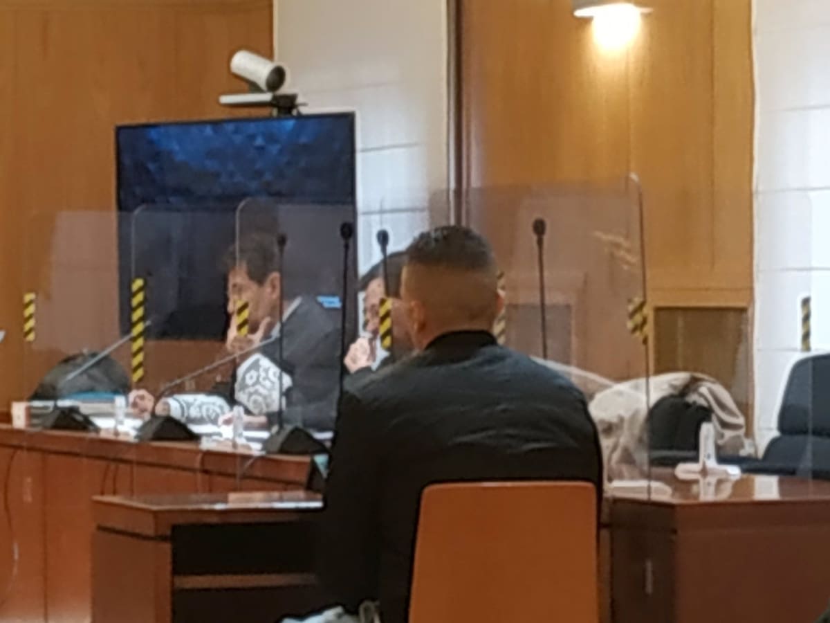 El acusado de romper un vaso a otro en la cara en una 'disco' alega que a esa hora jugaba en casa con la 'Play'