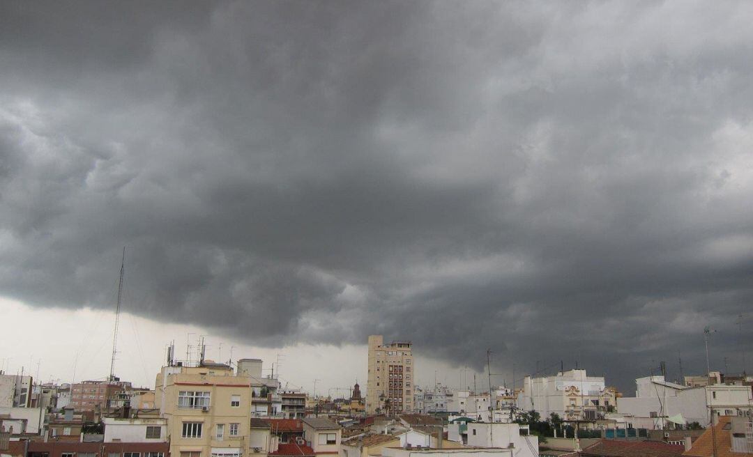 Archivo - Lluvias en la Comunitat