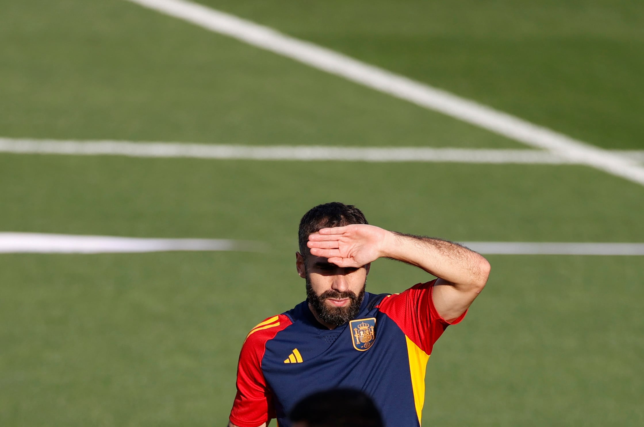 El defensa de la Selección Española de Fútbol Dani Carvajal durante el entrenamiento