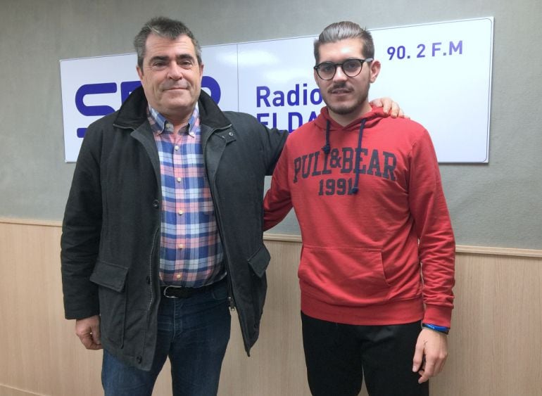 Ramón Aravid Escribá y Martín Aravid Puche, pasado y futuro del frontenis del C.E.E.