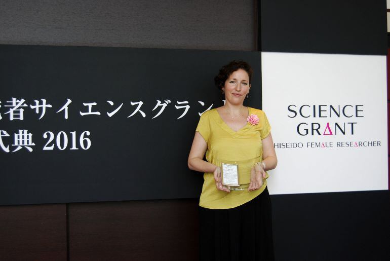 Tokio: La investigadora cordobesa Helena Téllez se ha convertido en la primera española en recibir en Japón el Shiseido Female Researcher Science Grant