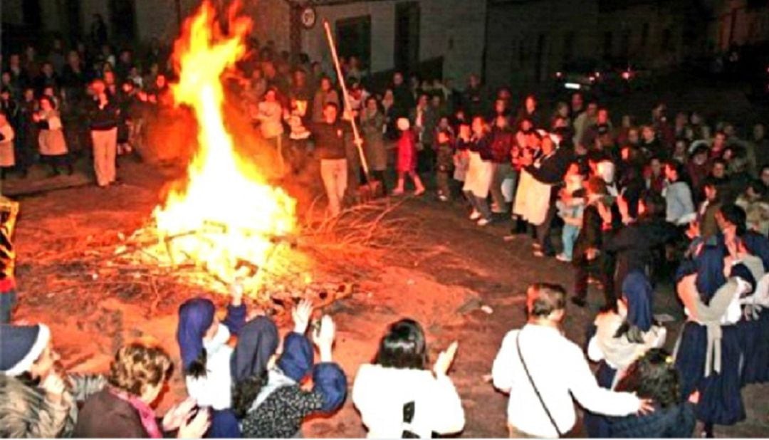 Candelaria organizada por la Agrupación Virgen de Gracia