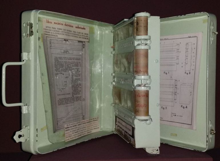 Enciclopedia Mecánica de Ángela Ruiz Robles