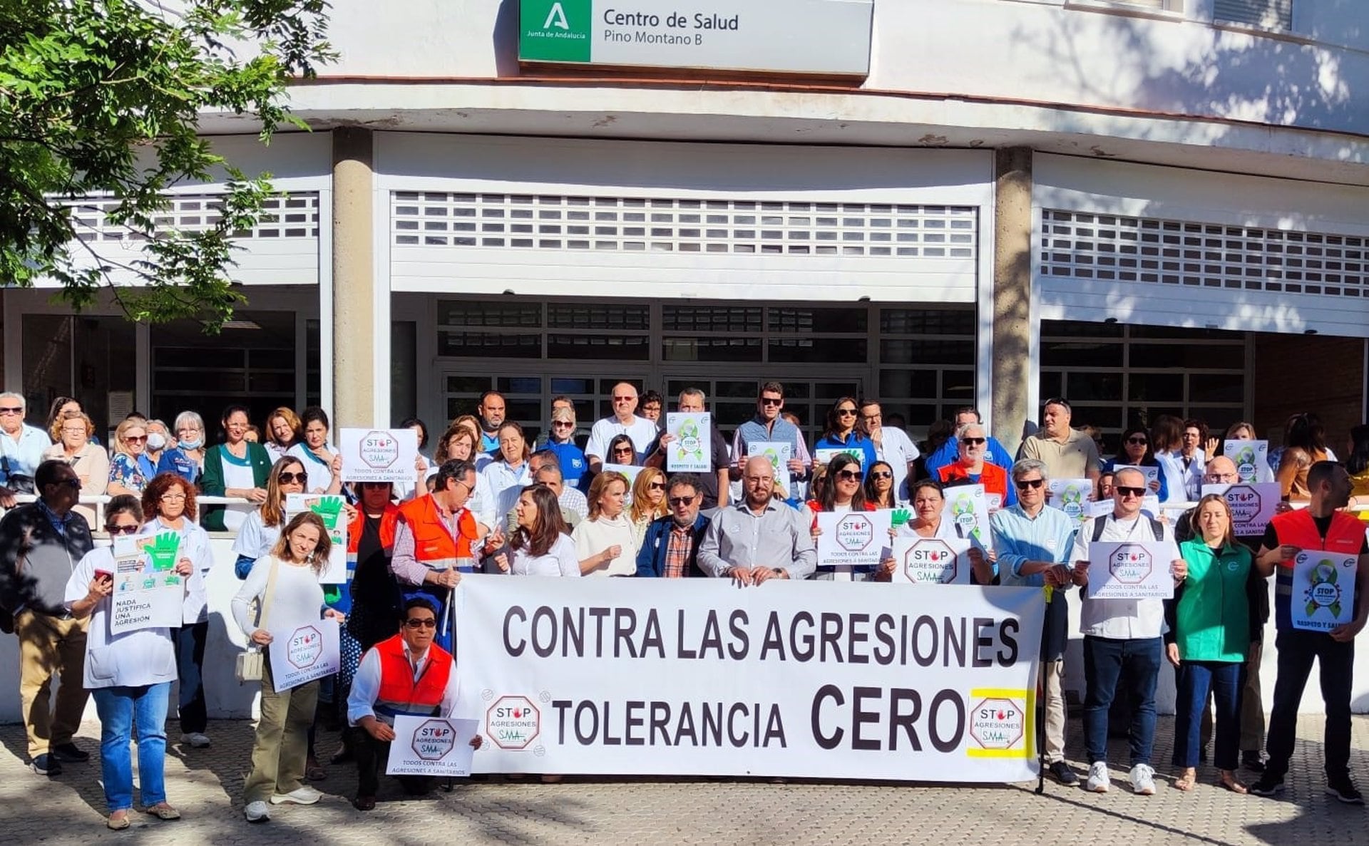 Imagen de archivo de una concentración contra las agresiones a sanitarios - CSIF SEVILLA