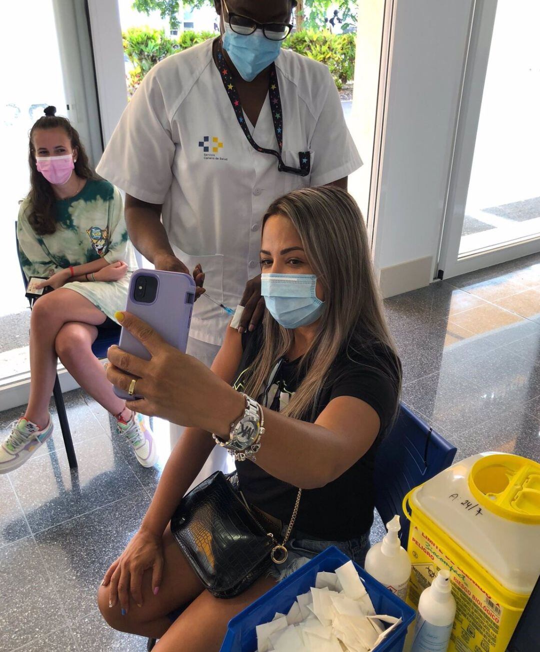 Vacunación de jóvenes canarios