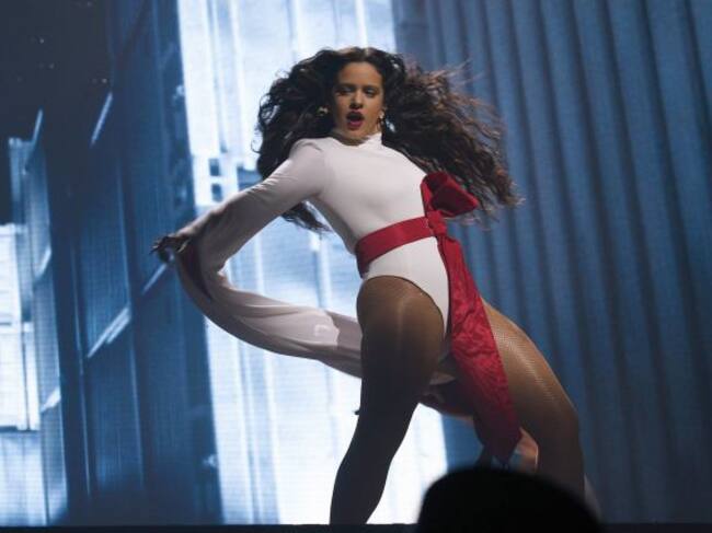 Fotogalería | Momento de la actuación de Rosalía.